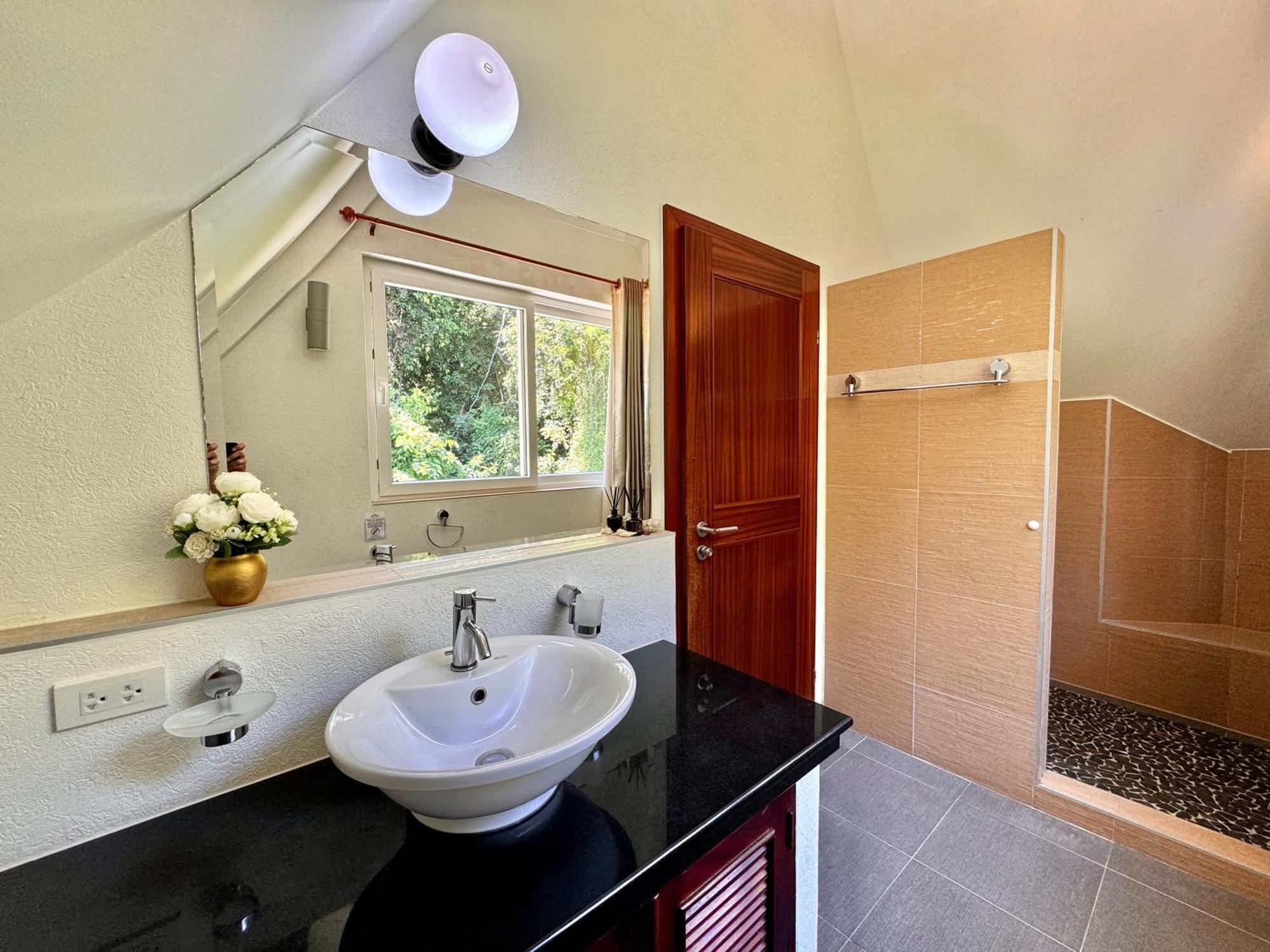 Pool Villa Mali Ко Чанг Екстериор снимка